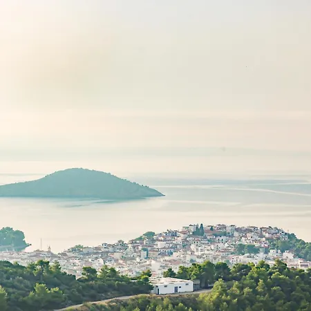 Ira Apartamento Skiathos Town